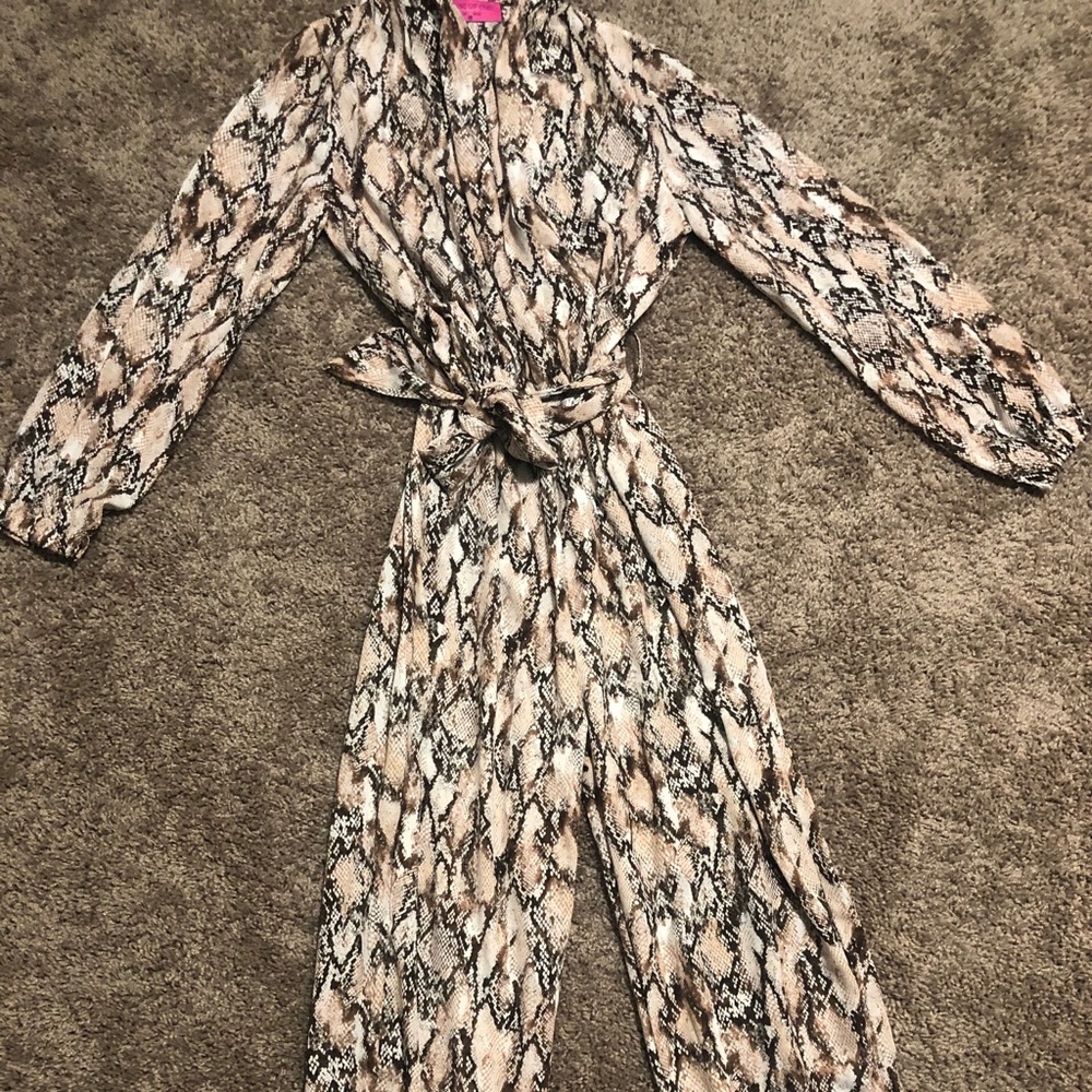 House of chic tie up jumper